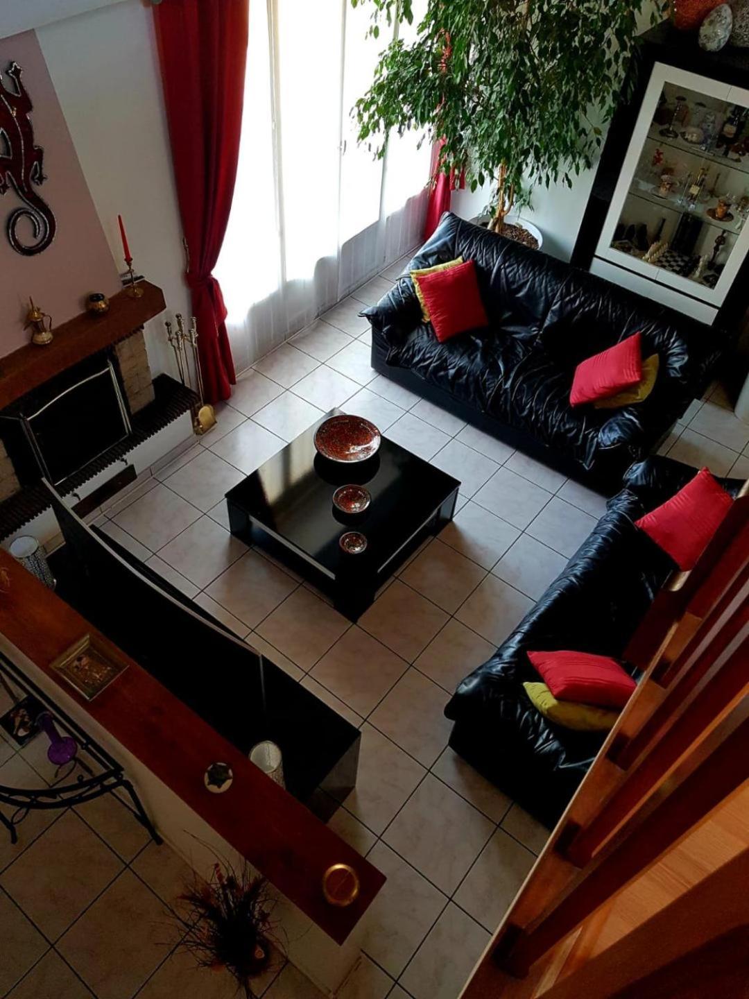 Bed and Breakfast Chez Maryna Longpont-sur-Orge Екстер'єр фото